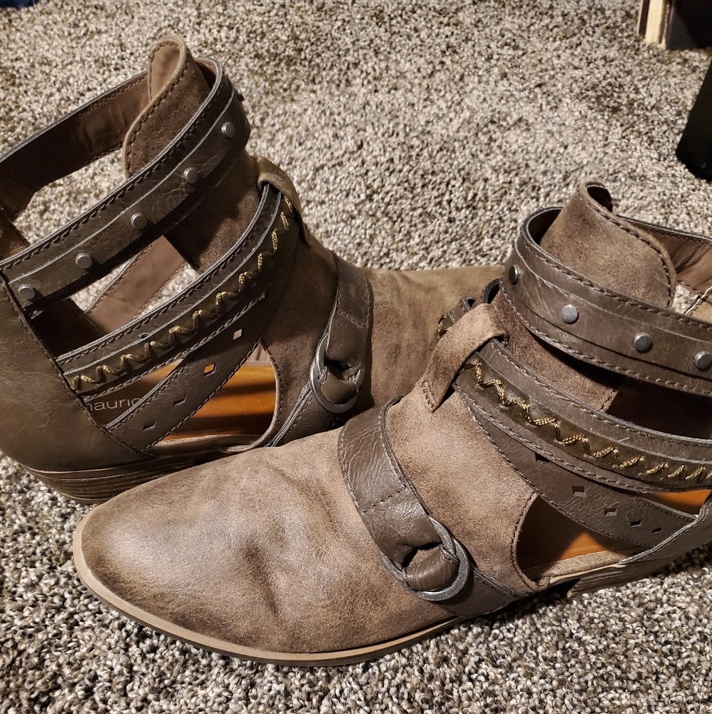 Maurices boots